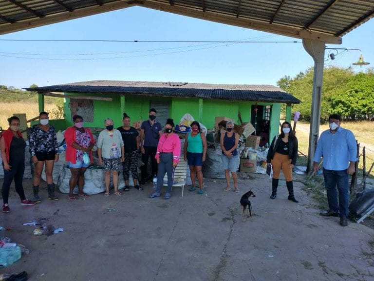 fotos a dpu vai aonde o povo pobre esá 2